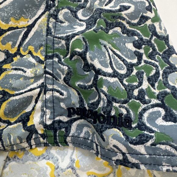 Patagonia Board Shorts Mens 40 Swim Trunks Beach Surfing Hawaiian All Over Print - Picture 4 of 10